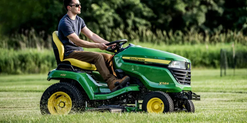 Žolės pjovimas: naudingi patarimai ir dažniausios klaidos